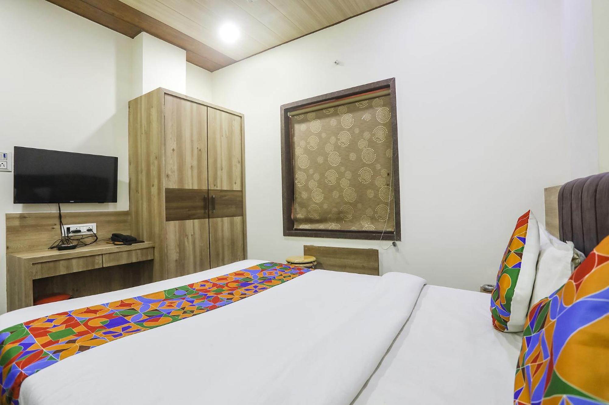 Fabhotel Vedanta Inn - Nr Sitabudli Fort ناغبور المظهر الخارجي الصورة